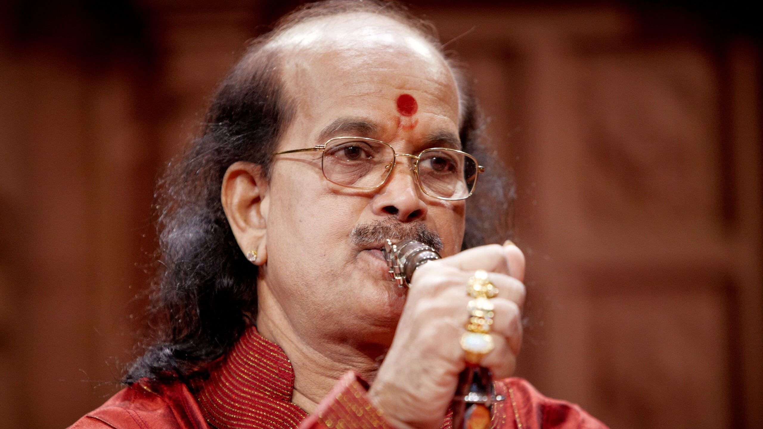 Dr. Kadri Gopalnath