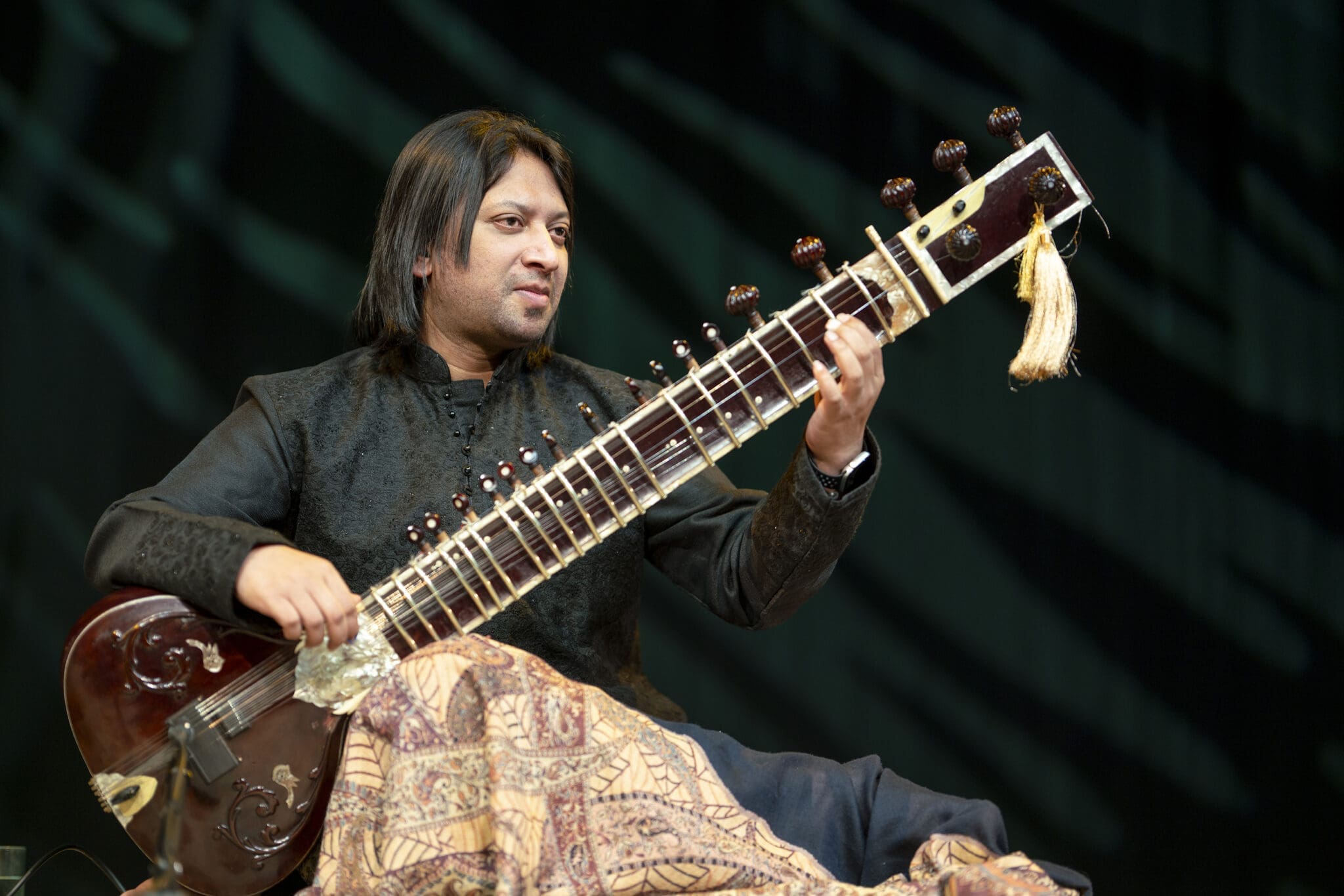 Shakir Khan - Darbar